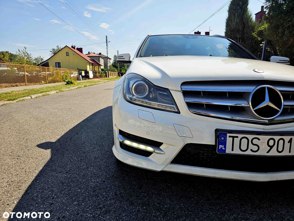 Mercedes-Benz Klasa C 180 T 7G-TRONIC AMG Line - 4