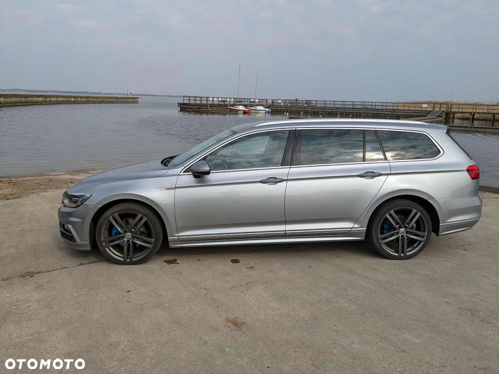 Volkswagen Passat Variant 2.0 TDI SCR 4Motion DSG Highline - 4