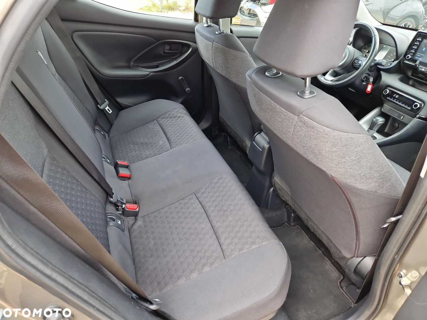 Toyota Yaris - 14