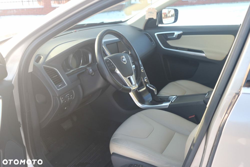 Volvo XC 60 - 15