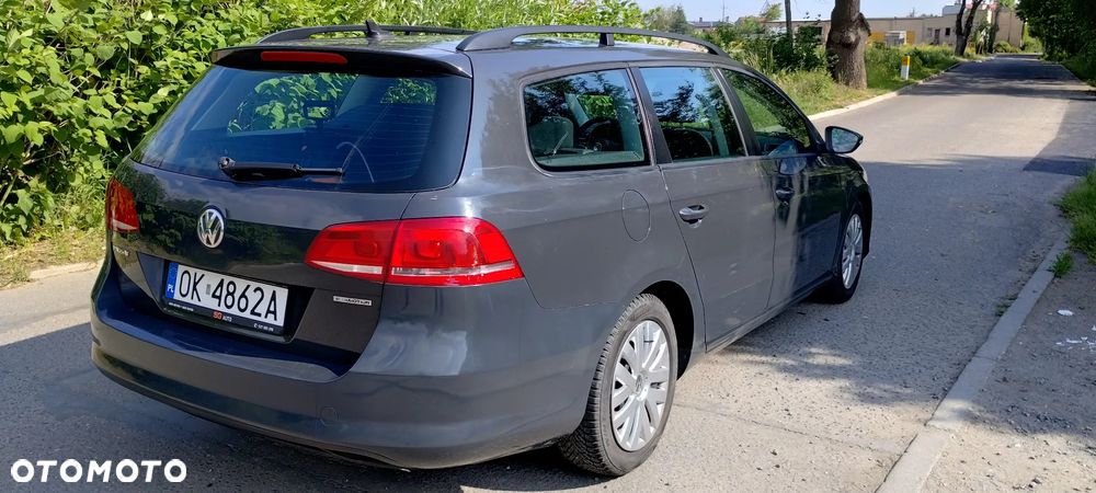 Volkswagen Passat 1.6 TDI BlueMotion - 8