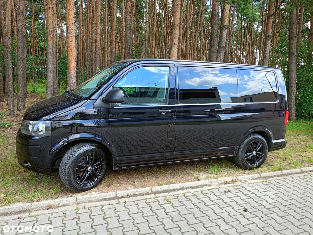 Volkswagen Multivan - 9