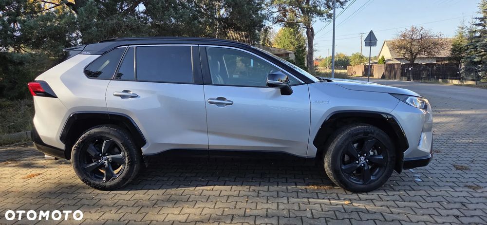 Toyota RAV4 - 4
