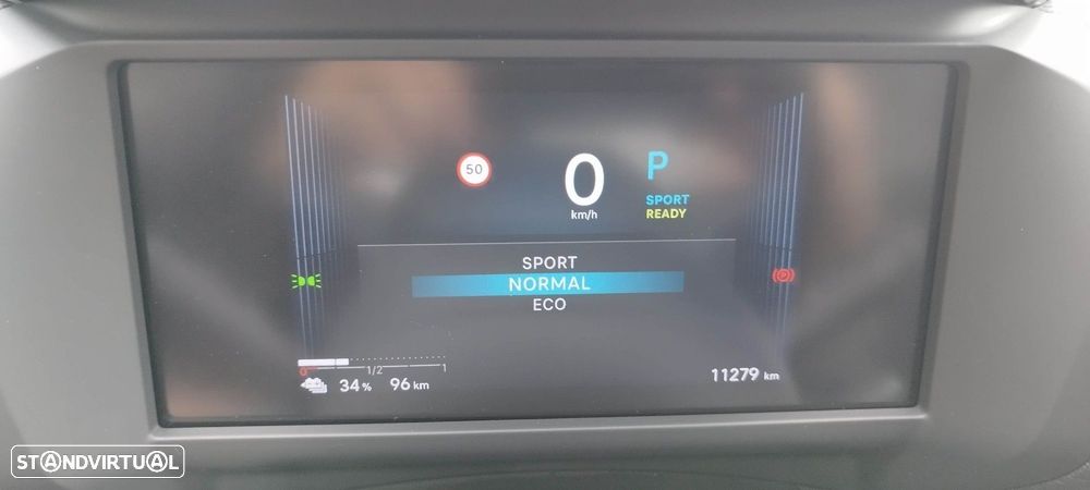 Citroën e-C4 X 54 kWh Autonomia Alargada Plus - 26