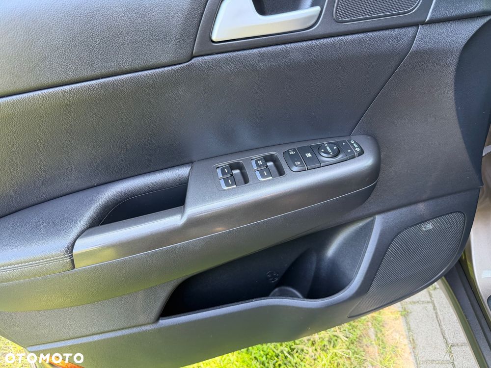 Kia Sportage 2,0 CRDI 2WD Vision - 28