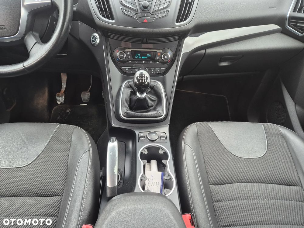 Ford Kuga 1.6 EcoBoost 2x4 SYNC - 9