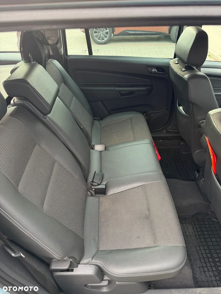 Opel Zafira 1.8 - 11