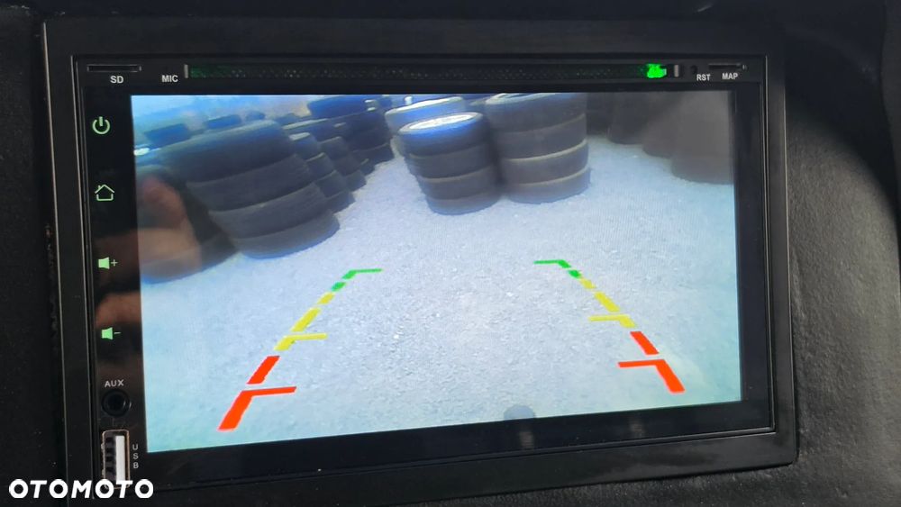 Jeep Grand Cherokee - 33