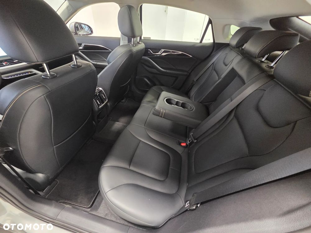Bestune B70 1.5T Business DCT - 14