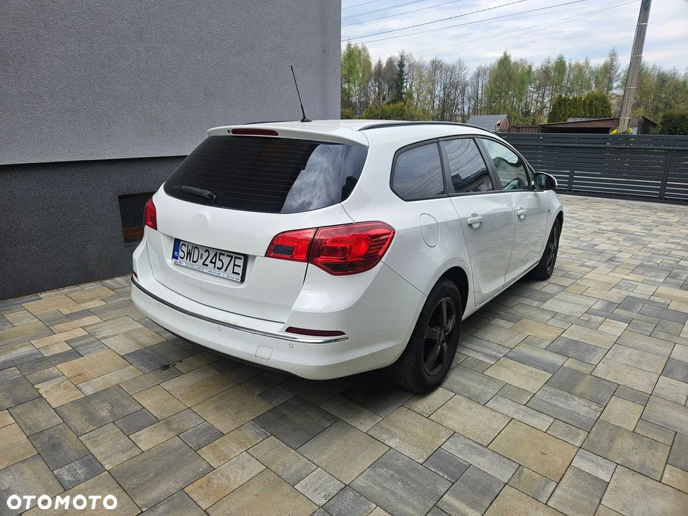Opel Astra 1.4 Turbo Design Edition - 3