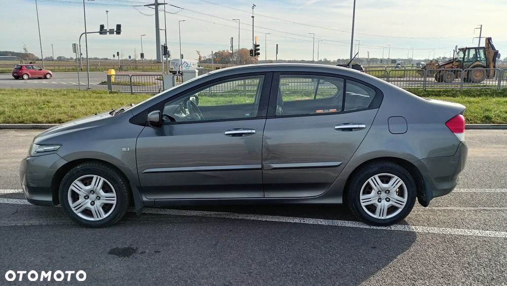 Honda City 1.4 Comfort - 3