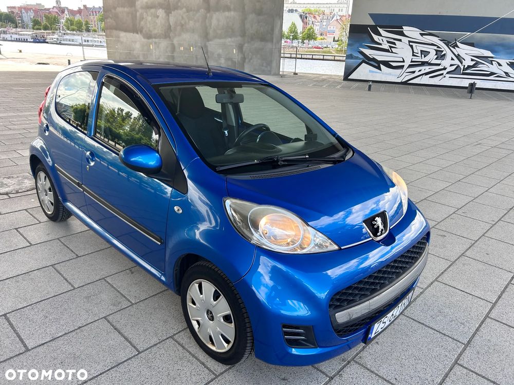 Peugeot 107 1.0 Urban Move - 1