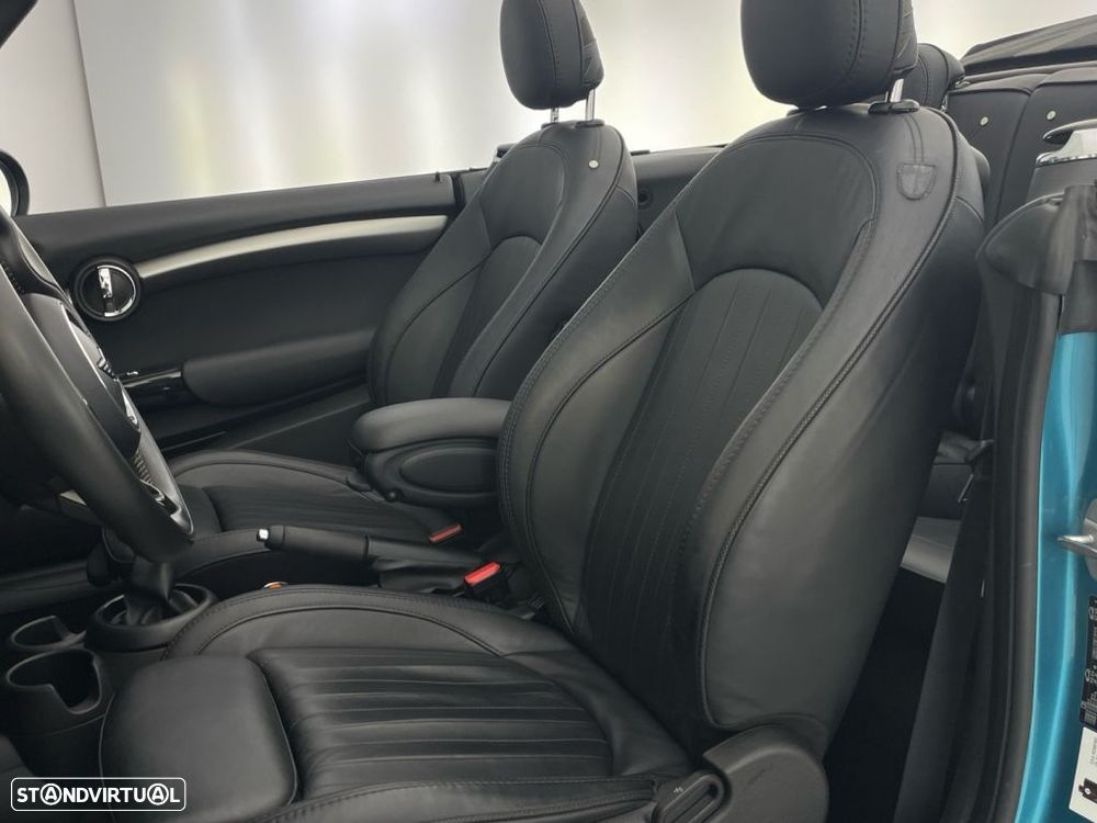 MINI Cabrio Cooper D - 16