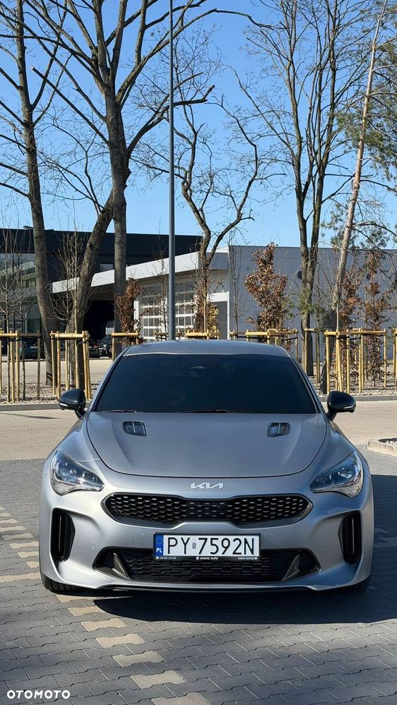 Kia Stinger - 5