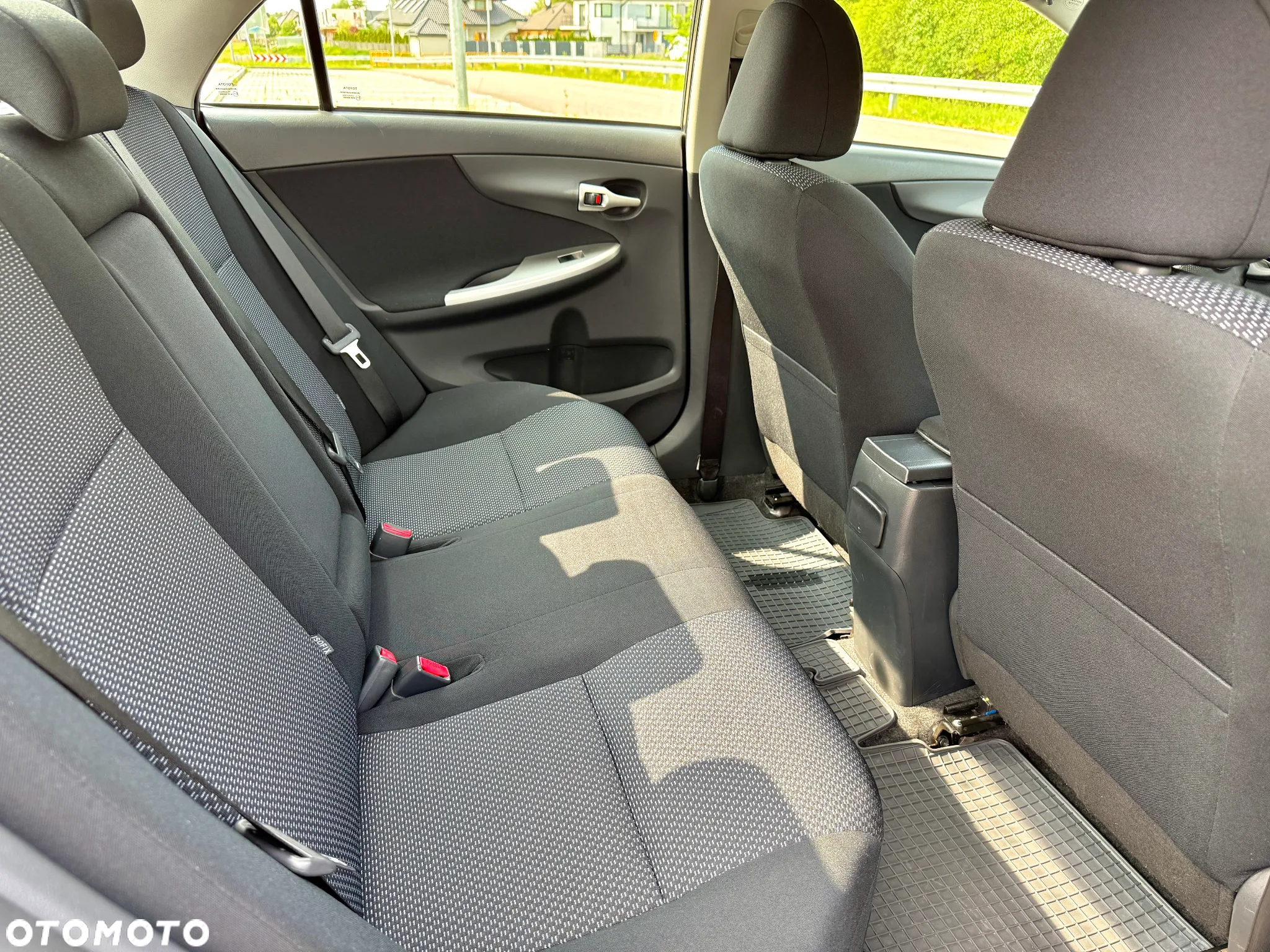 Toyota Corolla 1.6 Premium - 22