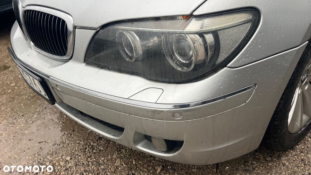 BMW Seria 7 - 35