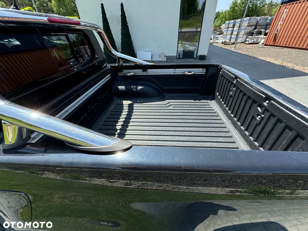 Mercedes-Benz Klasa X - 15