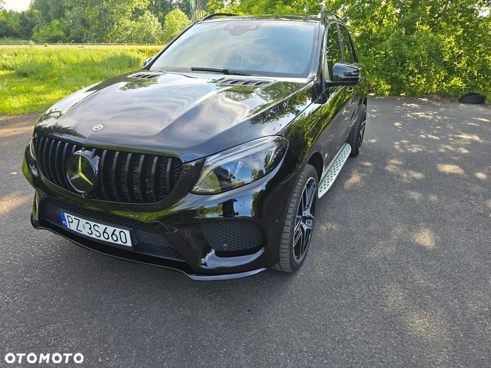 Mercedes-Benz GLE - 4