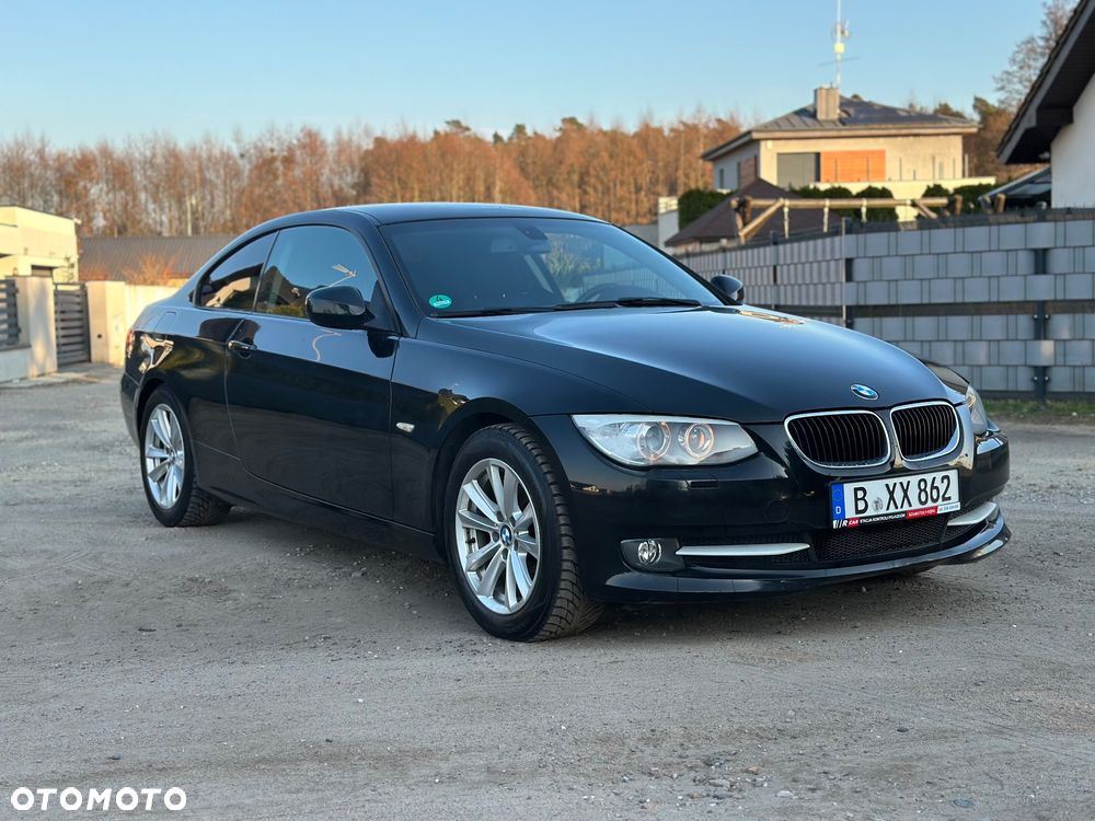 BMW Seria 3 320i - 2