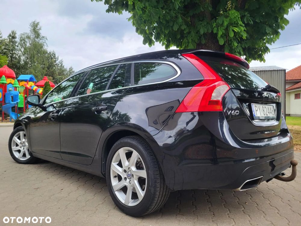 Volvo V60 D4 Drive-E Momentum - 6