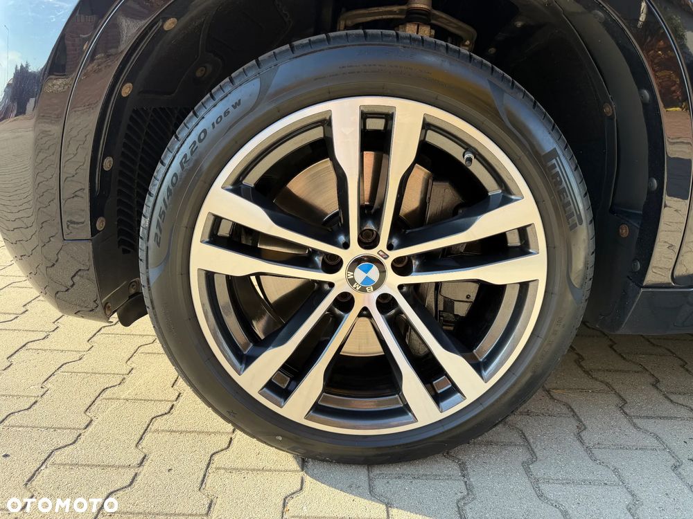 BMW X6 M50d - 25