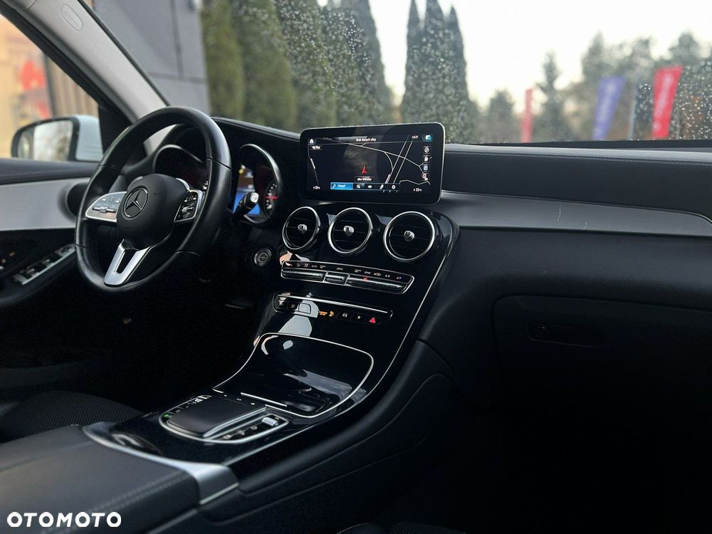 Mercedes-Benz GLC 200 d 4-Matic Business Edition - 34