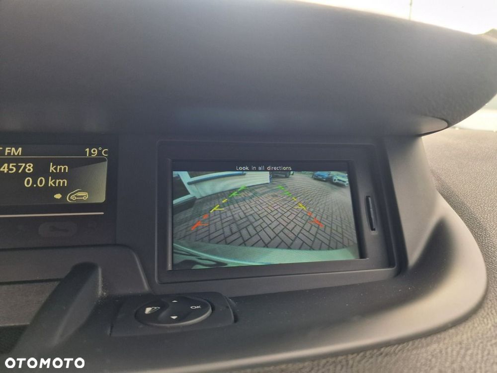 Renault Grand Scenic - 26