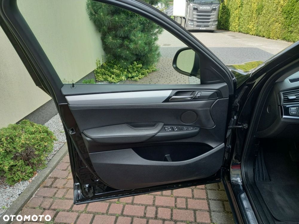 BMW X4 xDrive20d xLine - 31