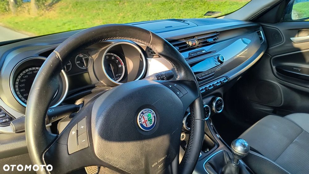 Alfa Romeo Giulietta 1.4 TB Distinctive - 13