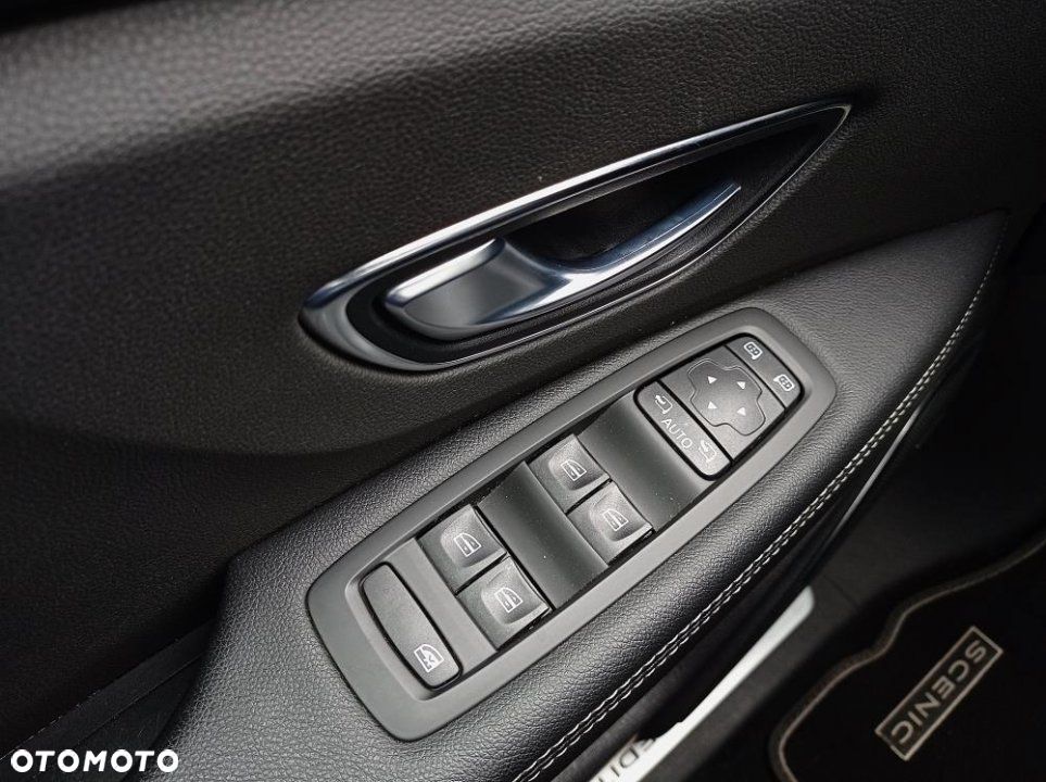 Renault Grand Scenic - 29