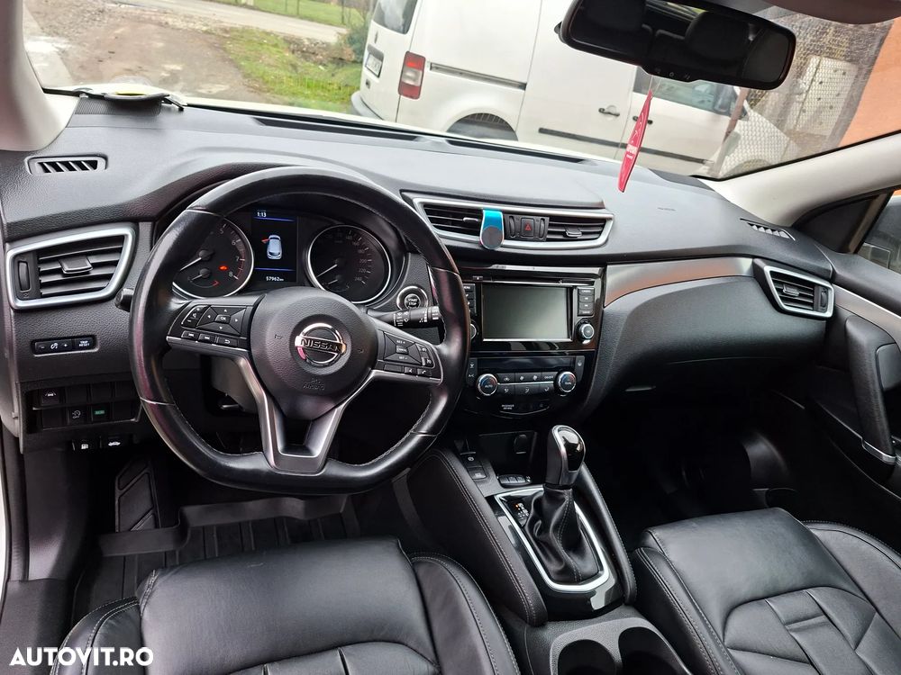 Nissan Qashqai 1.3 l MHEV X-Tronic Tekna - 23