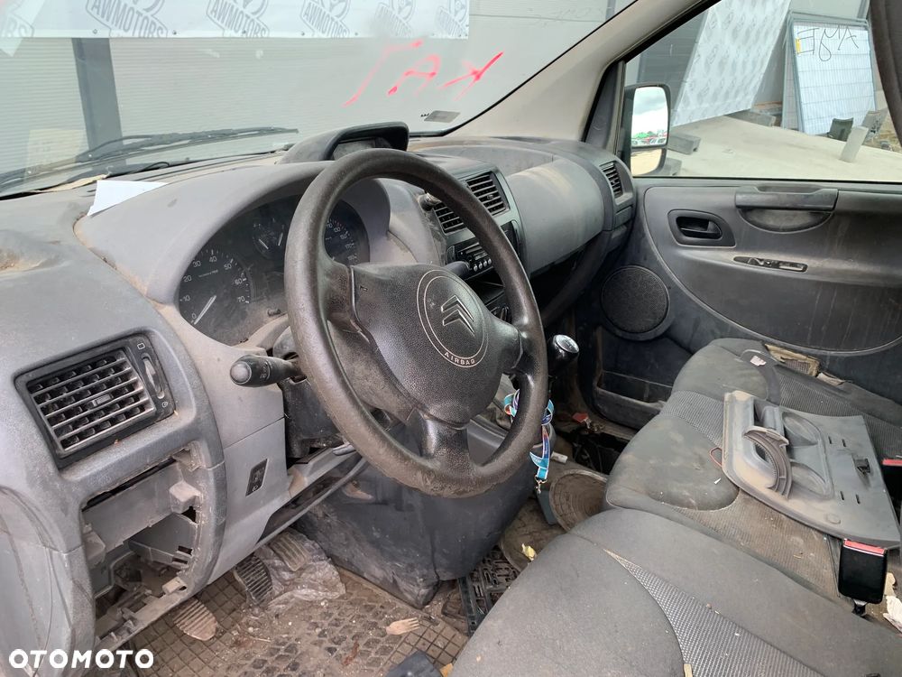 CITROEN JUMPY 2011 *SAMOCHÓD NA CZĘŚCI* 1430ASKA, LAMPA, DRZWI, LUSTERKO, ZDERZAK, GRILL, BŁOTNIK, KLAPA, BELKA, DESKA, FOTELE, KANAPA, ĆWIARTKA KIEROWNICA, TARCZE, ZACISKI, ZAWIESZENIE, KOMPLETNY PRZÓD, KOMPLETNY TYŁ, LICZNIK, ZEGARY, PRAWE LEWE PRZÓD TYŁ - 5