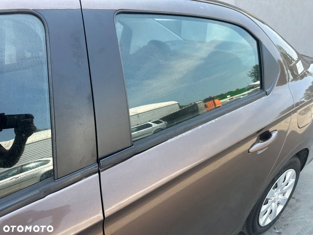 Peugeot 301 1.6 VTi Active - 13