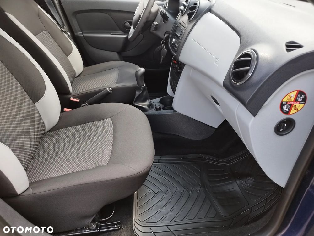 Dacia Sandero 1.2 16V - 17