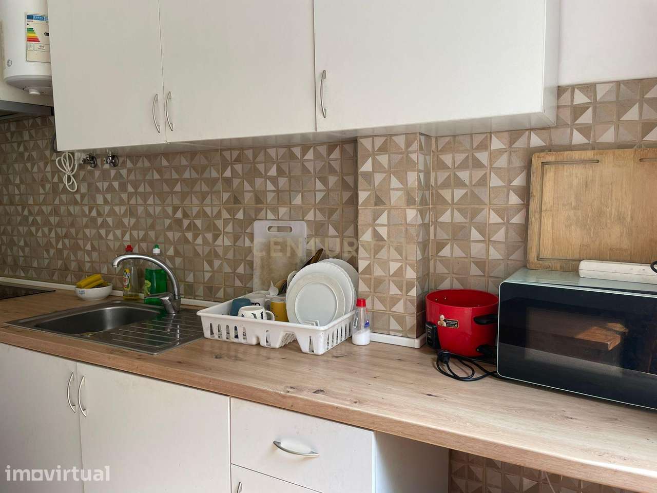 Apartamento T1 em Queluz – Excelente Oportunidade de Investimento ou - Grande imagem: 3/10