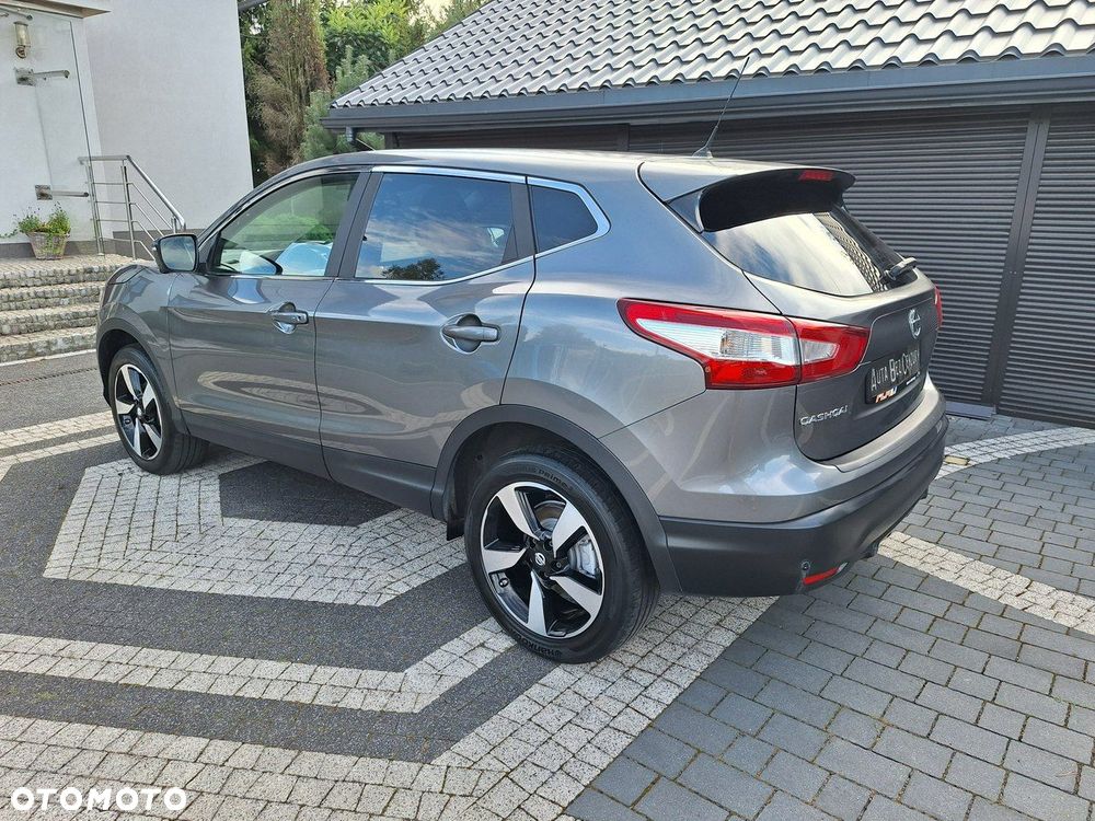 Nissan Qashqai 1.6 DIG-T N-Connecta - 5