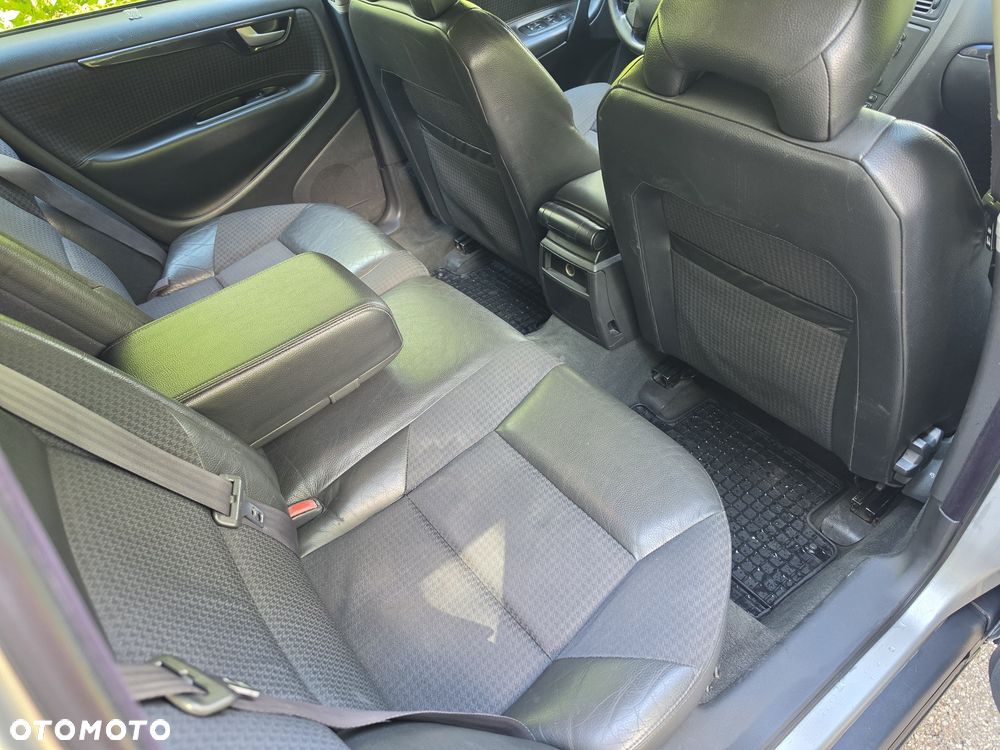 Volvo V70 - 8