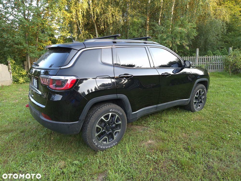 Jeep Compass - 4