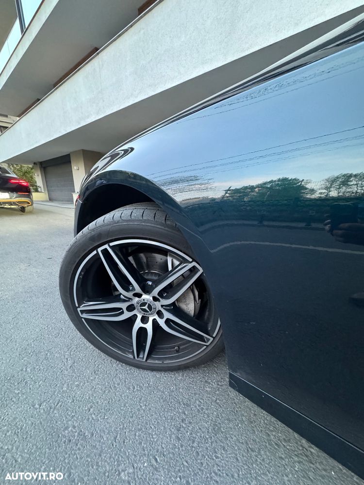 Mercedes-Benz E 220 d 4MATIC Aut. - 4