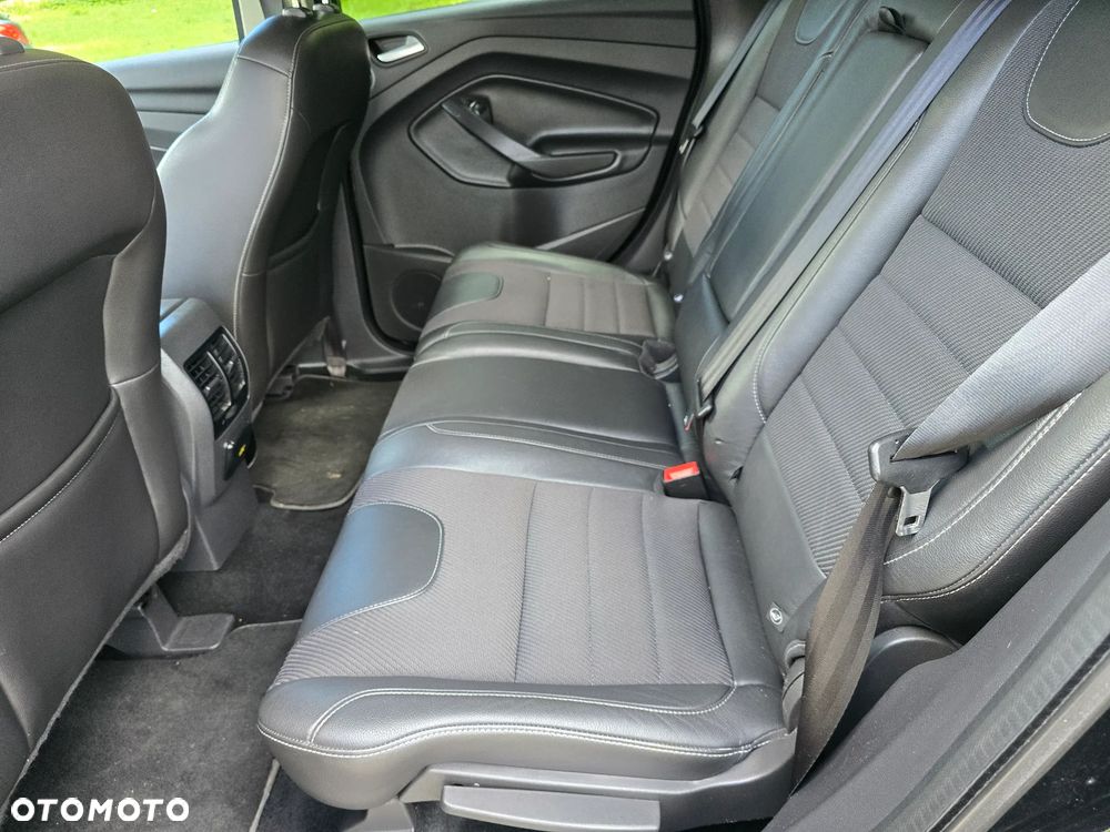 Ford Kuga 2.0 TDCi 4WD Titanium - 22