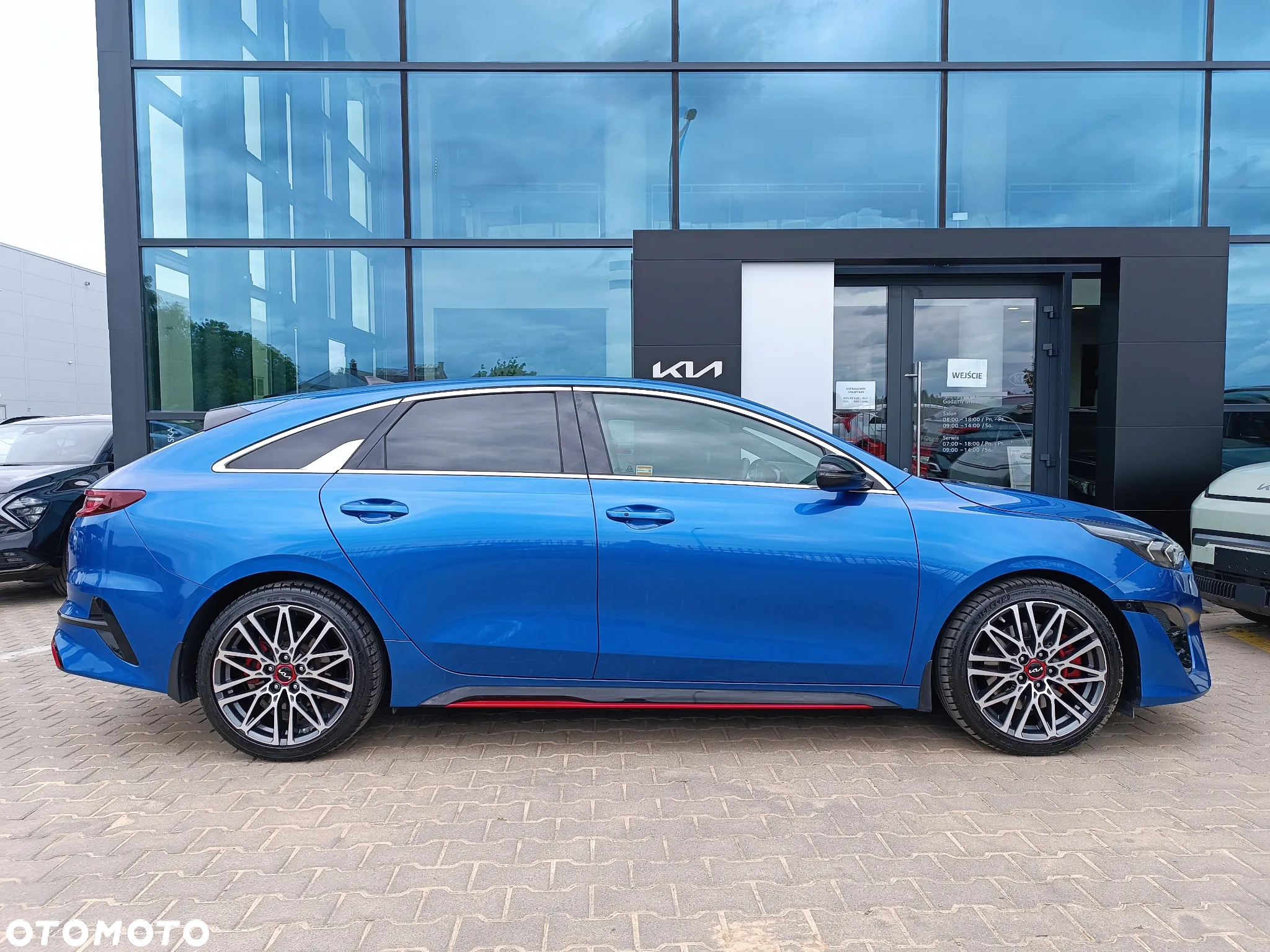 Kia ProCeed 1.6 T-GDI GT DCT - 4