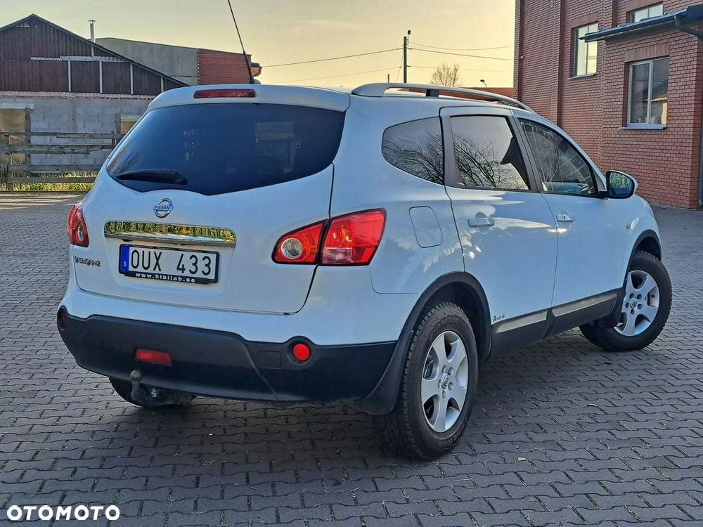 Nissan Qashqai+2 2.0 Tekna Premium - 2
