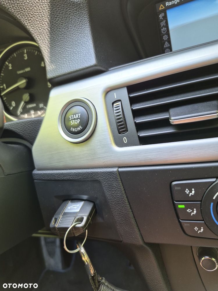 BMW Seria 3 - 26
