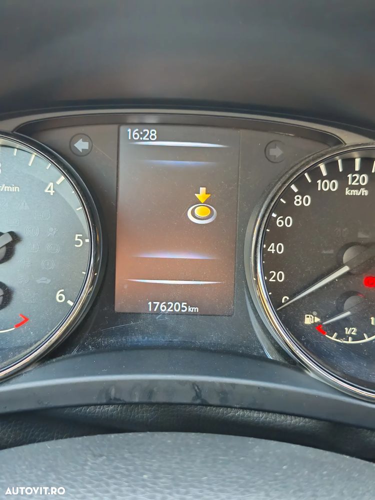 Nissan X-Trail 2.0D XTRONIC Start/Stop 4x4-i Tekna - 18