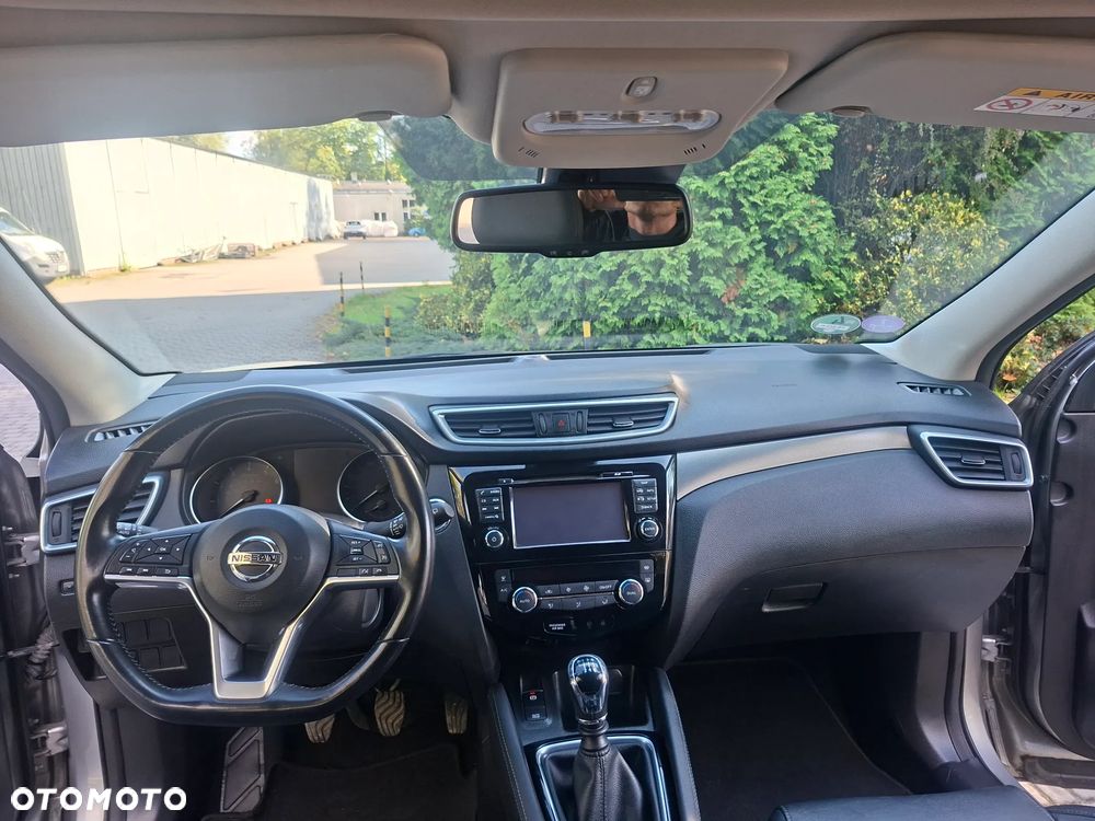 Nissan Qashqai 1.6 DIG-T Tekna - 24