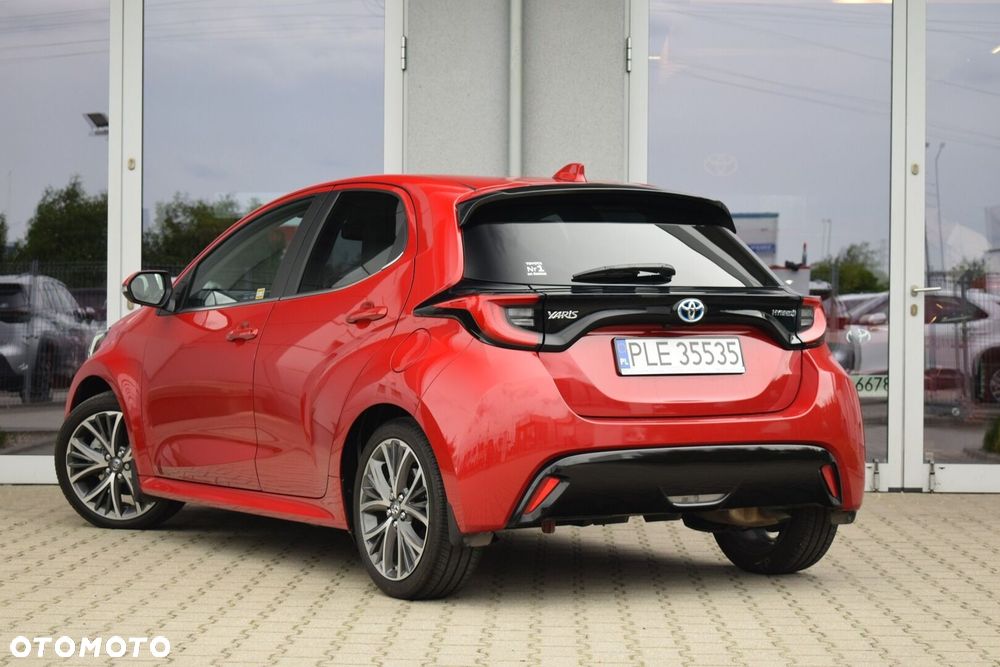 Toyota Yaris - 10
