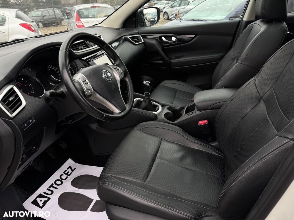 Nissan Qashqai 1.6 DCI TEKNA - 9