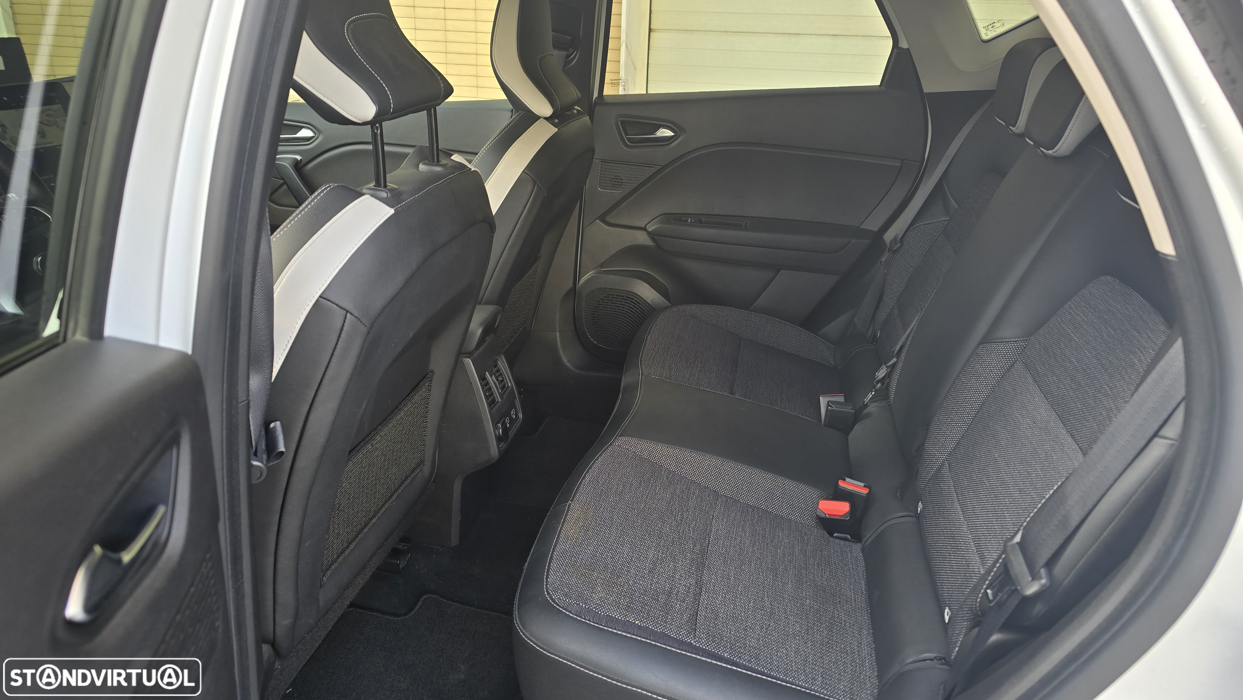 Renault Captur 1.6 E-Tech Plug-In Hybrid Techno - 15
