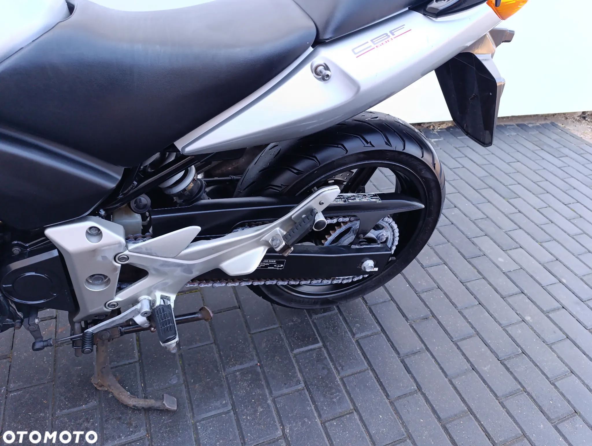 Honda CBF - 17