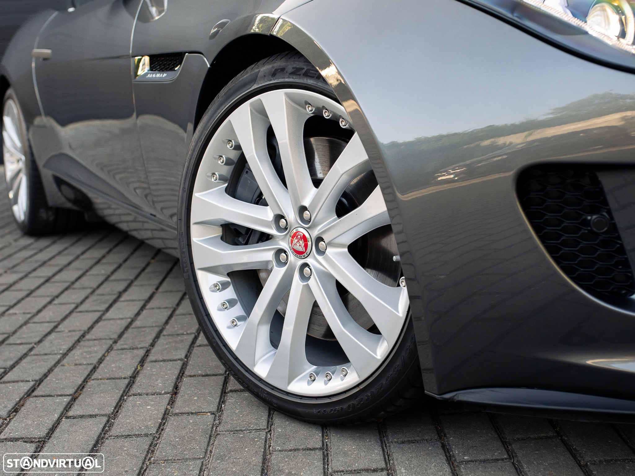Jaguar F-Type 3.0 V6 S/C S Auto - 11